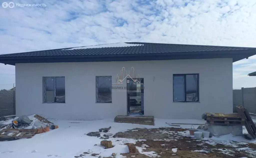 Дом в Новоандреевка, Луговая улица, 11 (117 м) - Фото 1