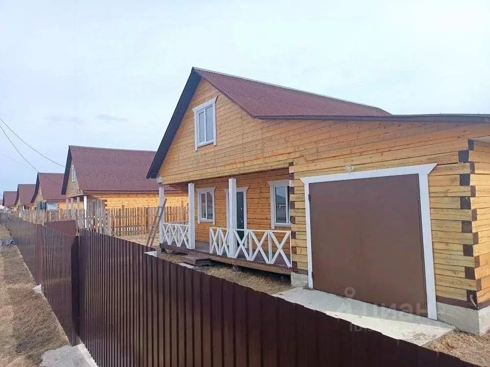 Дом в Иркутская область, Иркутский муниципальный округ, с. Хомутово ... - Фото 1