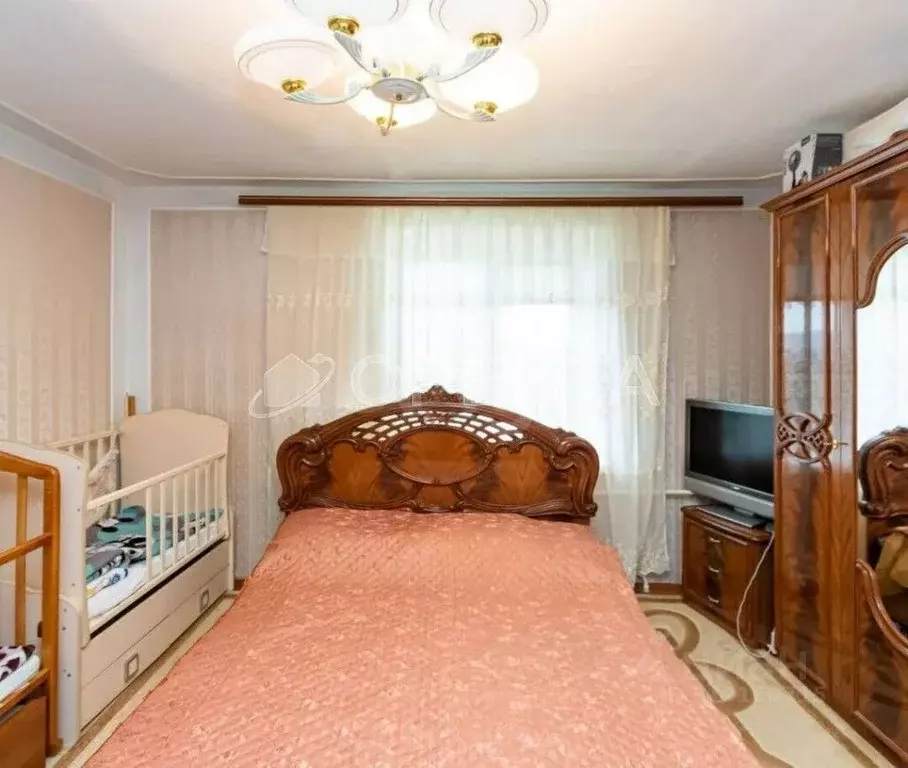 4-к кв. Тюменская область, Тюмень Ставропольская ул., 5 (87.6 м) - Фото 0