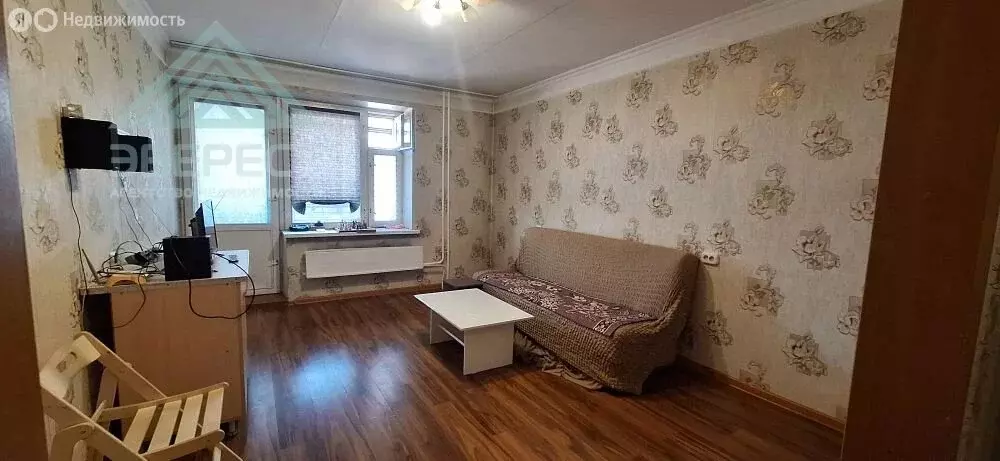 2-комнатная квартира: Абакан, улица Стофато, 16 (50 м) - Фото 1