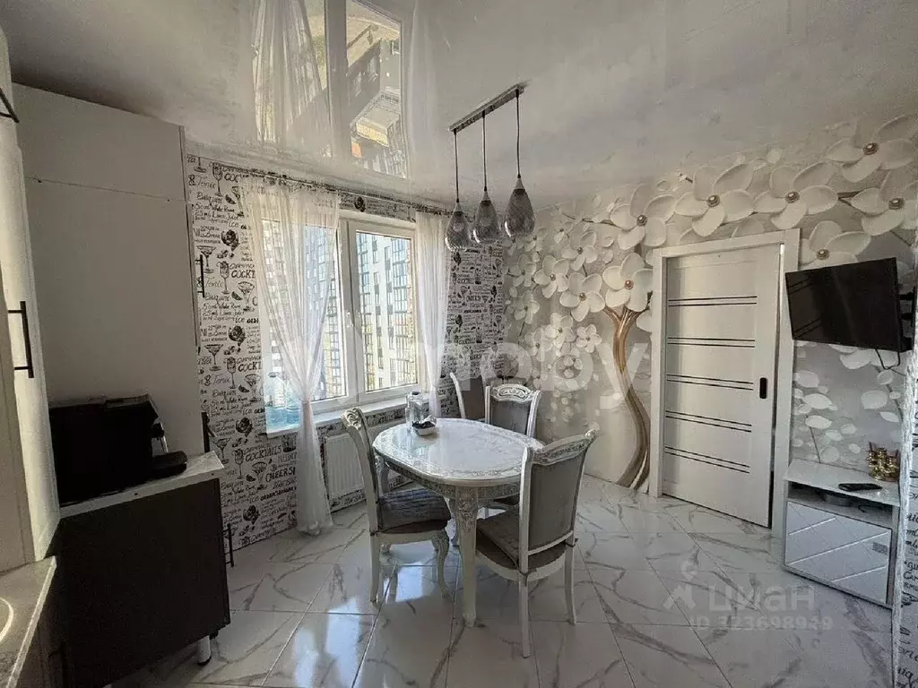 2-к кв. Калининградская область, Калининград Батальная ул., 100 (45.3 ... - Фото 1