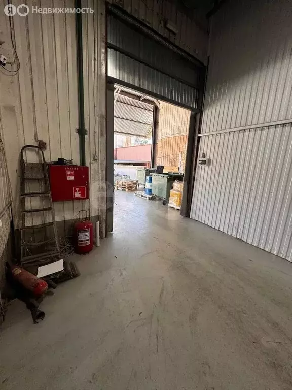Помещение свободного назначения (165 м) - Фото 1