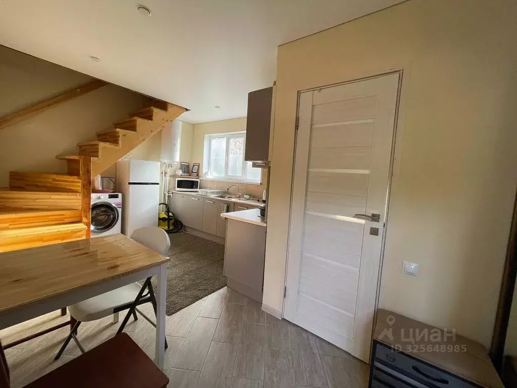 1-к кв. Краснодарский край, Геленджик ул. Короленко, 13 (40.0 м) - Фото 1