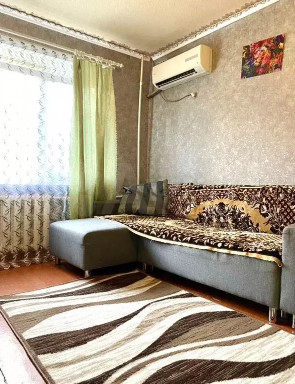 Комната 13 м в 5-к., 2/4 эт. - Фото 0