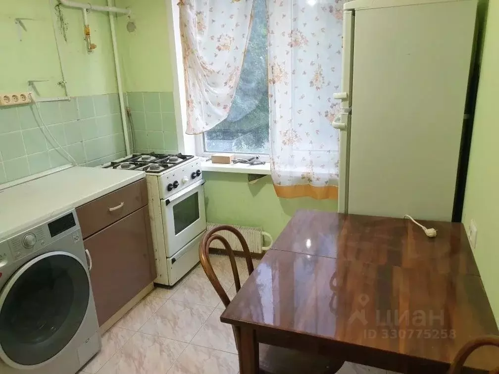 3-к кв. Московская область, Черноголовка проезд Строителей, 2 (55.5 м) - Фото 1