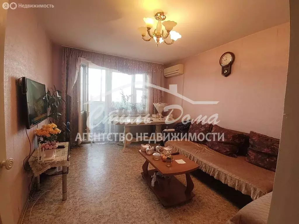 3-комнатная квартира: Волгоград, Шекснинская улица, 32 (74 м) - Фото 2