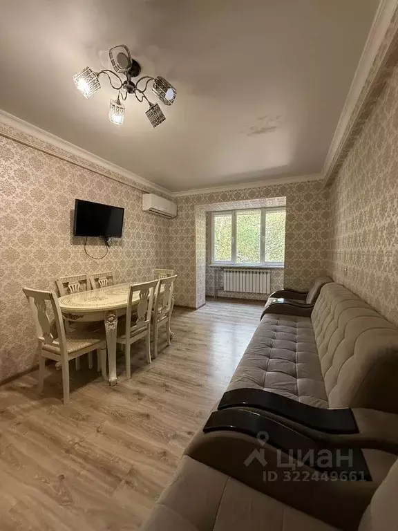 3-к кв. Ставропольский край, Кисловодск ул. Тельмана, 27 (70.0 м) - Фото 0