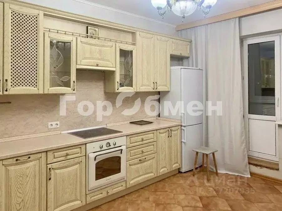 2-к кв. Московская область, Красногорск Успенская ул., 24 (72.8 м) - Фото 1