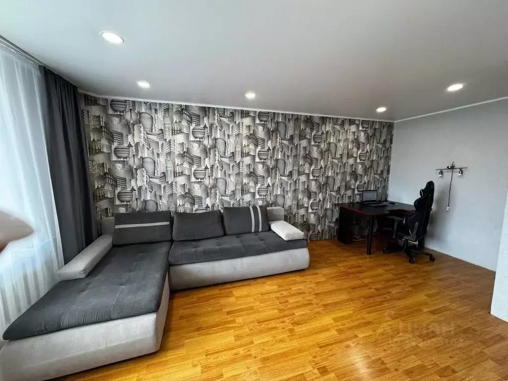 1-к кв. Калининградская область, Калининград Батальная ул., 6 (44.0 м) - Фото 2