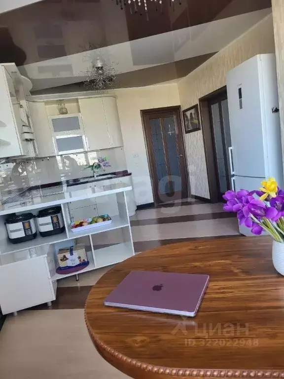 2-к кв. Белгородская область, Белгород ул. 5 Августа, 31 (80.9 м) - Фото 1