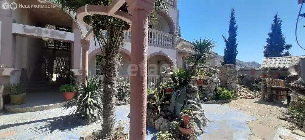 Дом в Судак, Славянская улица (274.3 м) - Фото 2