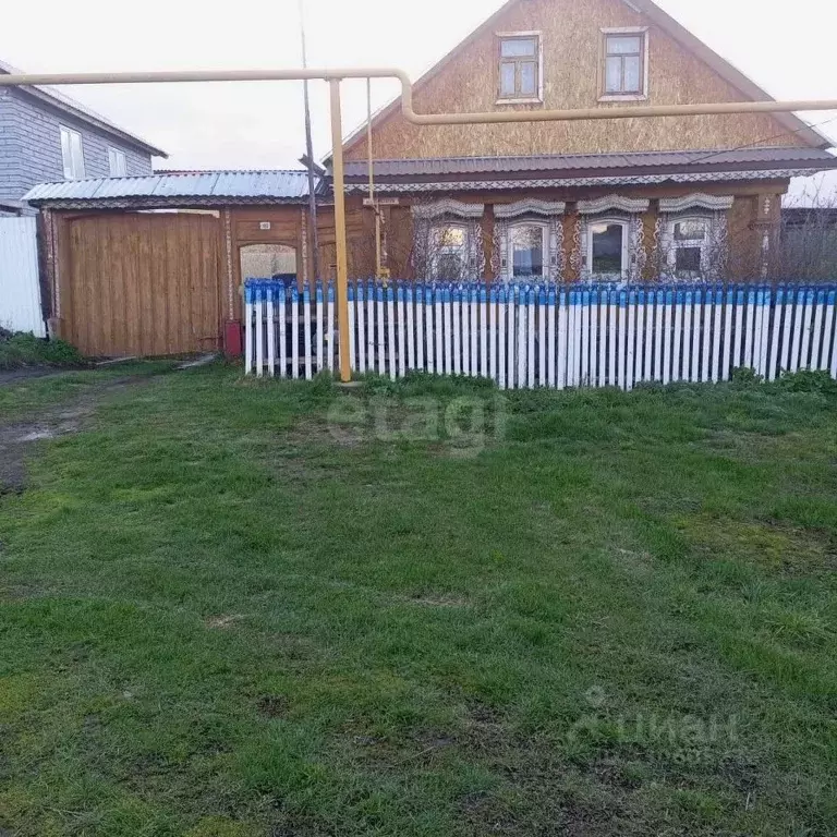 Дом в Челябинская область, Касли ул. Василия Комиссарова, 192 (34 м) - Фото 1