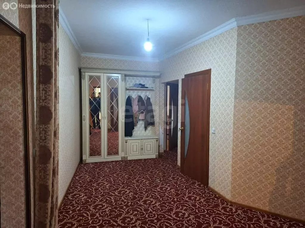 4-комнатная квартира: Назрань, Новая улица, 23 (129.7 м) - Фото 1