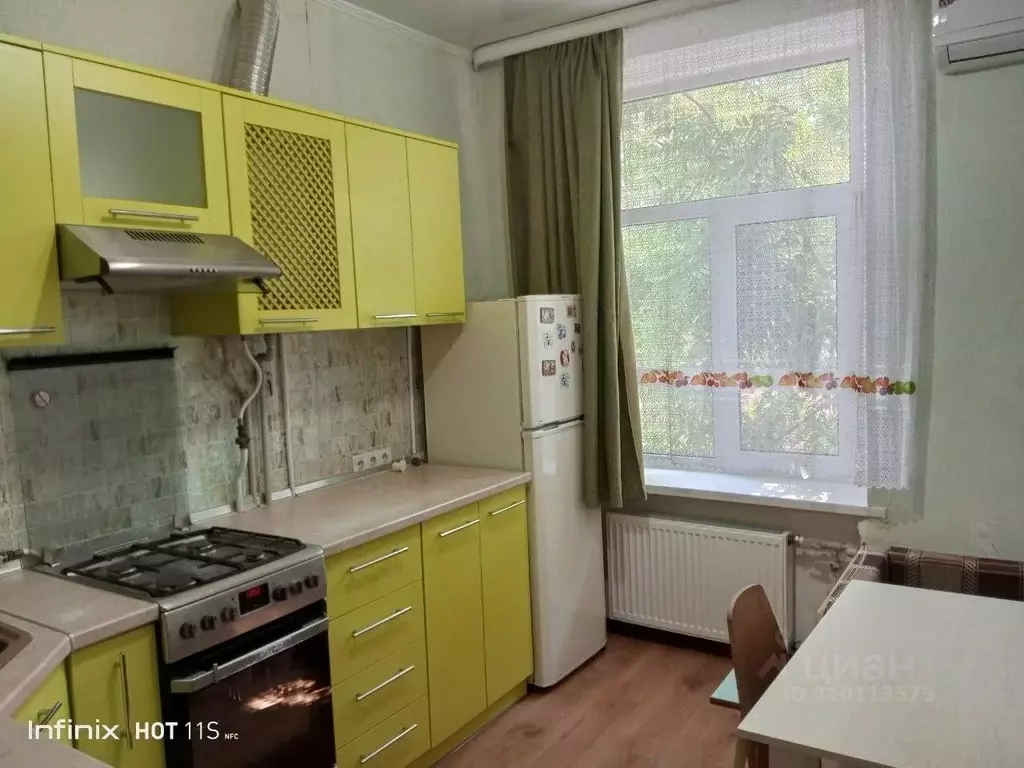 1-к кв. Крым, Феодосия ул. Горького, 42 (29.8 м) - Фото 0