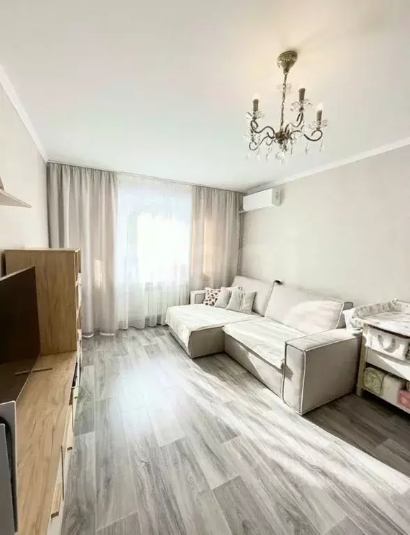 1-к кв. Татарстан, Казань ул. Сафиуллина, 20к4 (38.8 м) - Фото 1