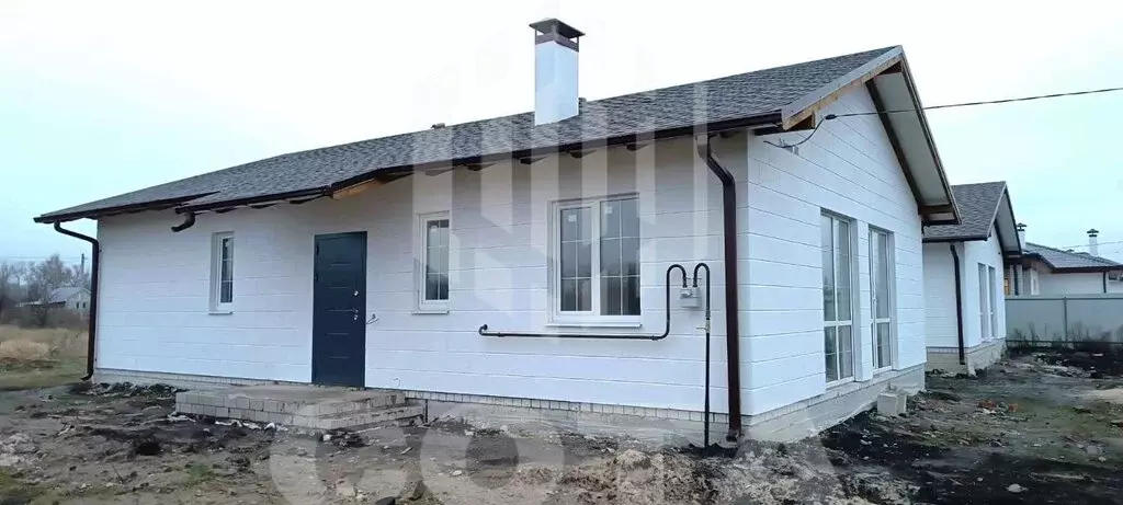 Дом в село Новая Усмань, 2-я Степная улица (95 м) - Фото 1