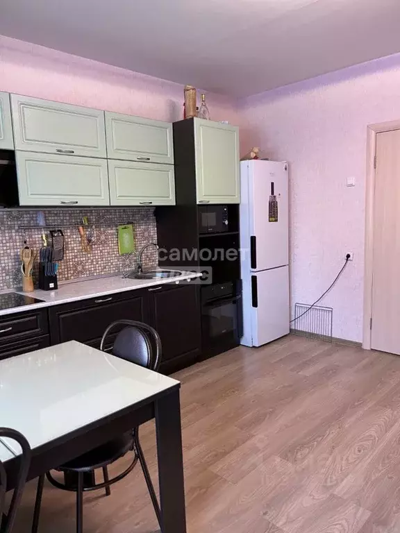 2-к кв. Челябинская область, Челябинск ул. Трашутина, 32 (56.4 м) - Фото 2