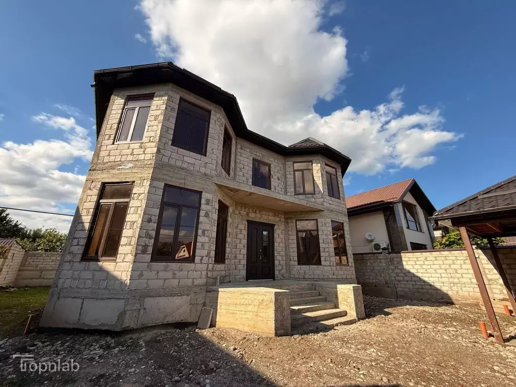 Дом в Кабардино-Балкария, Нальчик ул. Щорса, 48 (320 м) - Фото 2