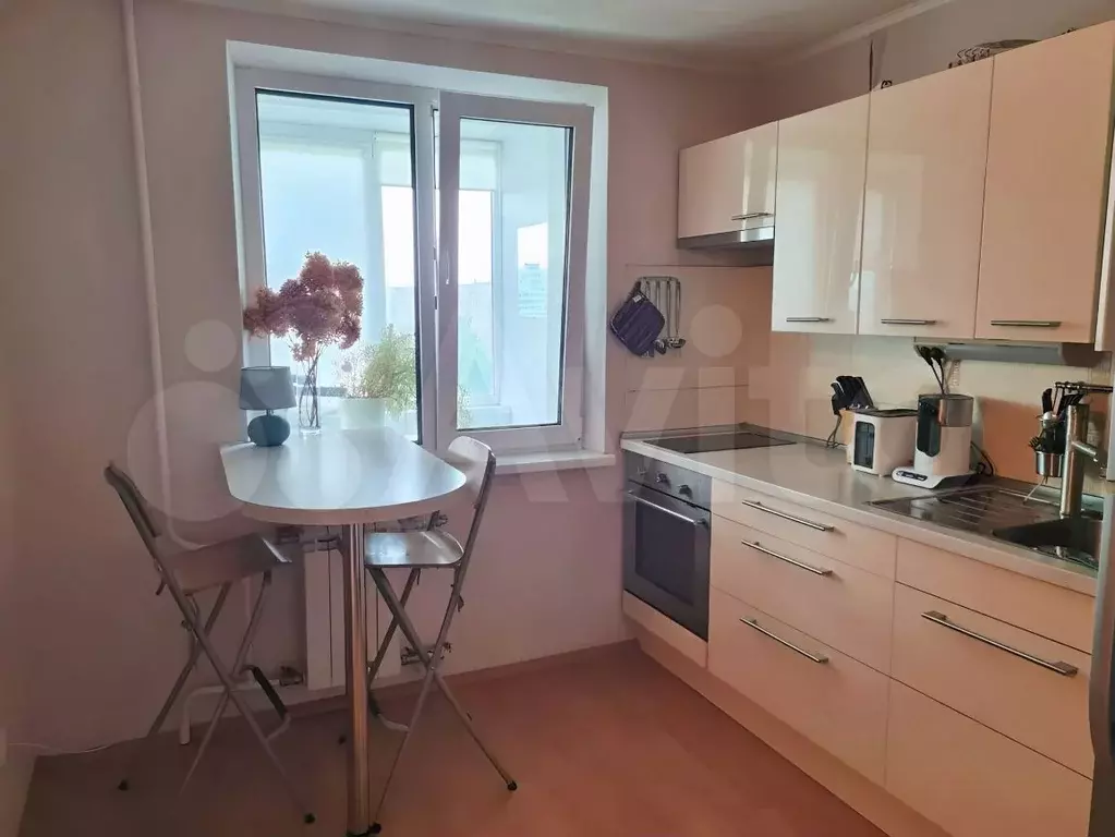2-к. квартира, 48 м, 8/12 эт. - Фото 1
