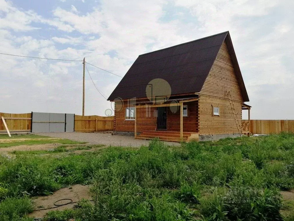 Дом в Иркутская область, Иркутский муниципальный округ, с. Хомутово ... - Фото 1