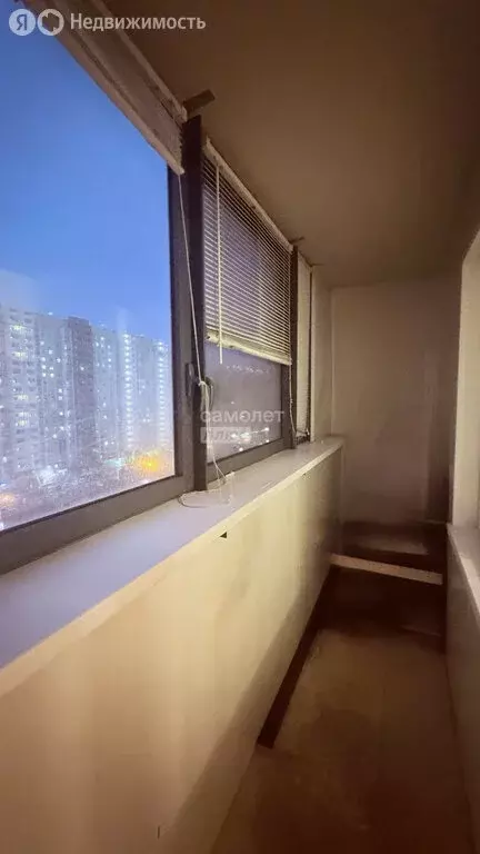 Квартира-студия: Челябинск, улица Университетская Набережная, 60 (24.8 ... - Фото 2