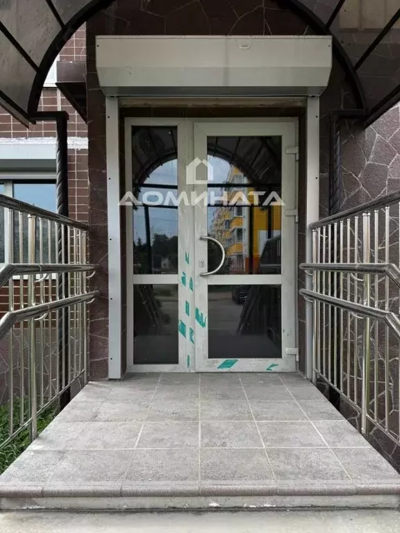 Офис в Ленинградская область, Лодейное поле ул. Набережная, 7 (103 м) - Фото 1