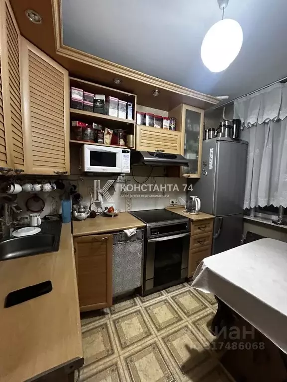 4-к кв. Челябинская область, Челябинск ул. Салавата Юлаева, 17А (81.4 ... - Фото 0