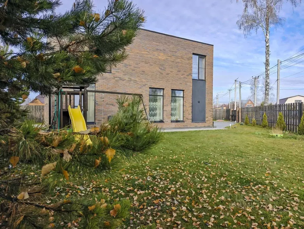 Дом в Тюменская область, Тюменский муниципальный округ, пос. ... - Фото 1