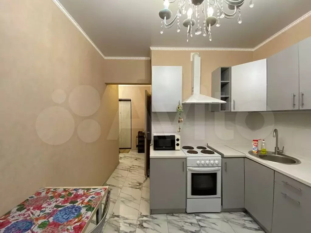 1-к. квартира, 40 м, 14/23 эт. - Фото 1