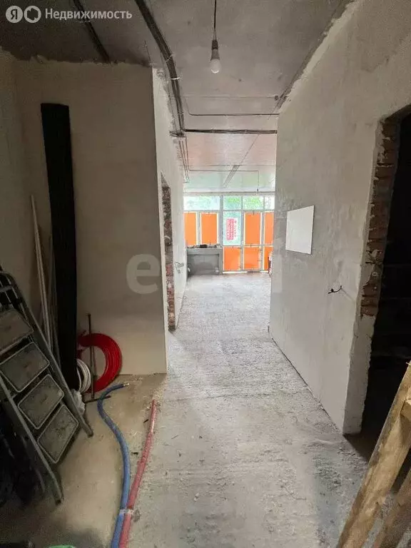 1-комнатная квартира: Владикавказ, улица Андрея Днепровского, 8/4 (51 ... - Фото 2