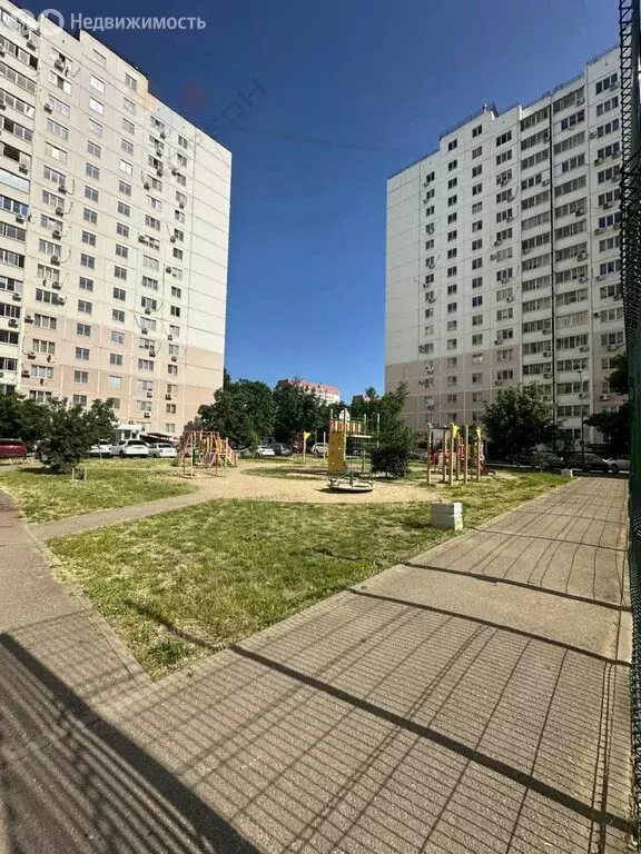 2-комнатная квартира: Краснодар, Черкасская улица, 58 (65.8 м) - Фото 1