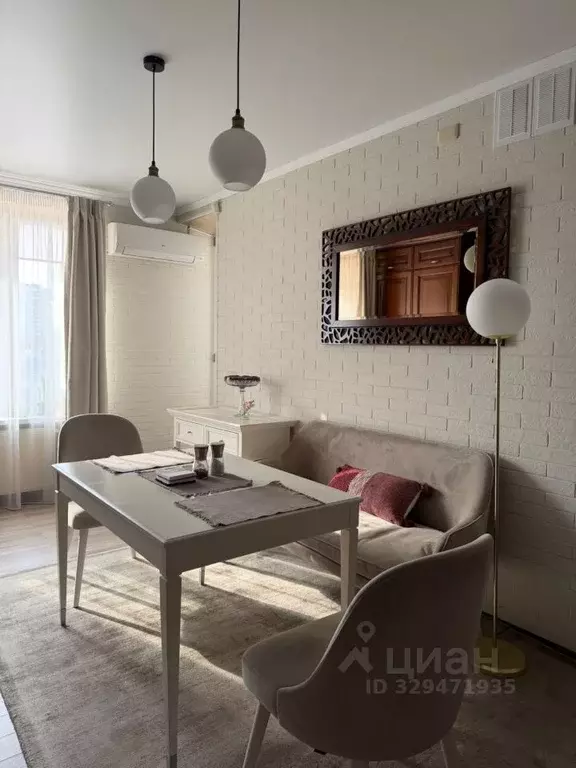 3-к кв. Ставропольский край, Пятигорск Бештаугорская ул., 3 (107.8 м) - Фото 1