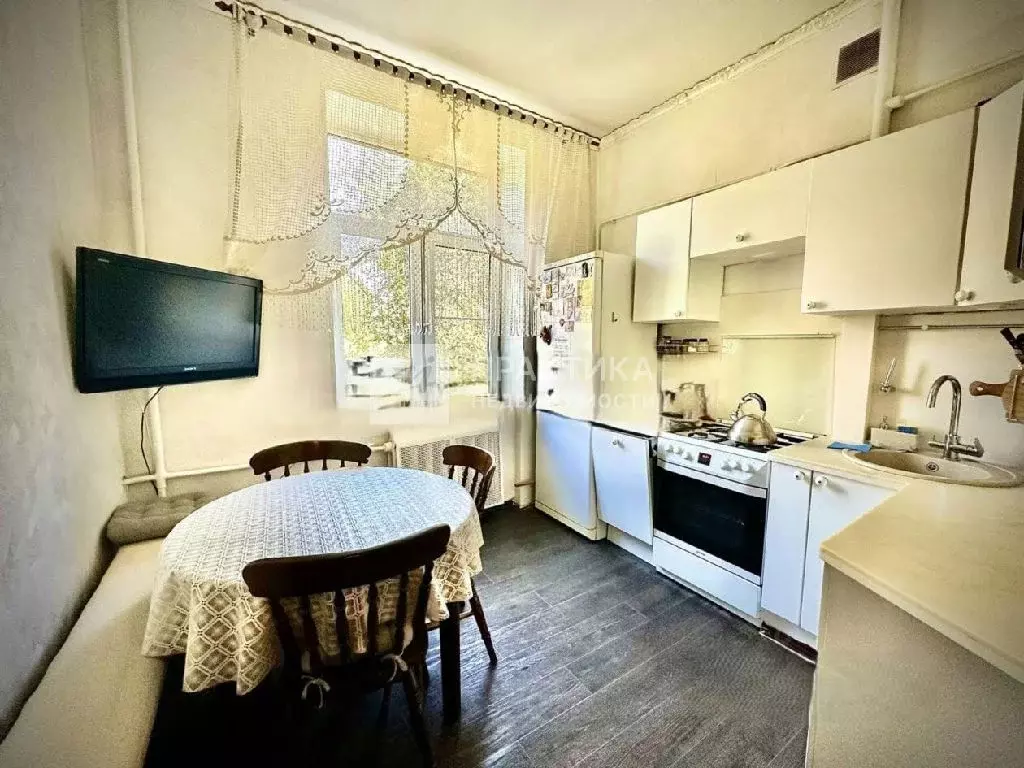 Продается 3-комнатная квартира - Фото 2