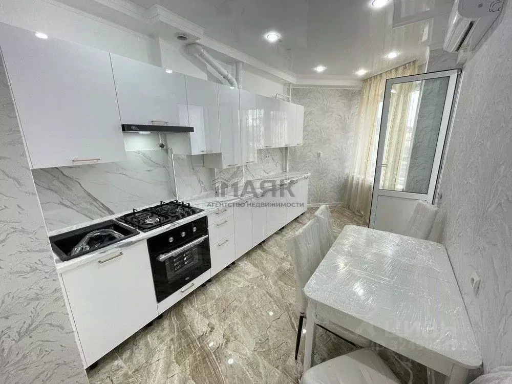 1-к кв. Краснодарский край, Анапа Крымская ул., 272 (54.0 м) - Фото 1