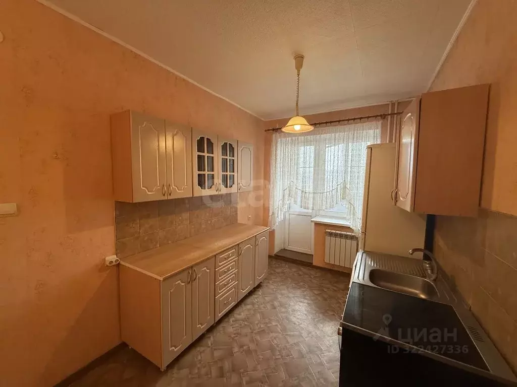 3-к кв. Астраханская область, Астрахань Кубанская ул., 17к2 (77.9 м) - Фото 2