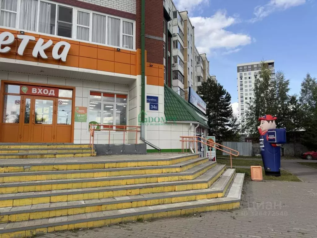 Торговая площадь в Тюменская область, Тобольск 9-й мкр, 34А (423 м) - Фото 1