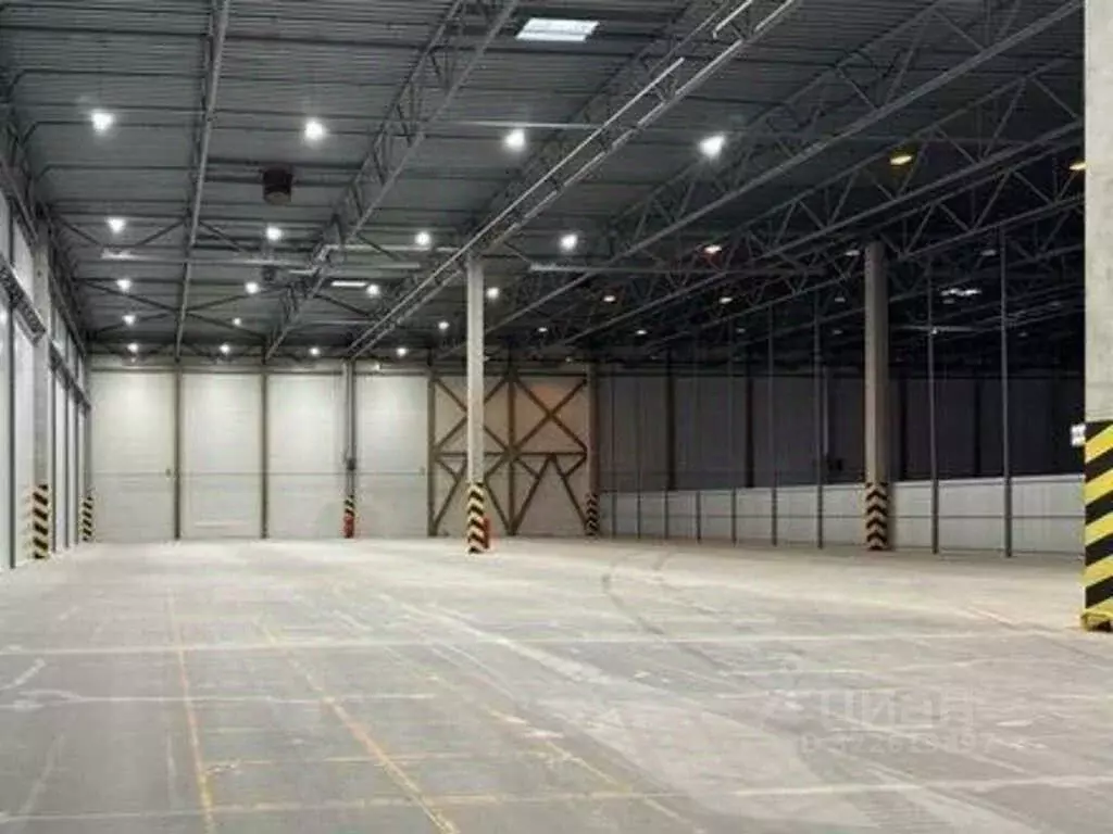 Помещение свободного назначения в Ростовская область, Таганрог ул. ... - Фото 1