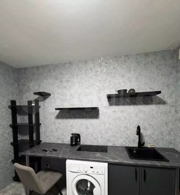 Квартира-студия, 17 м, 1/10 эт. - Фото 1