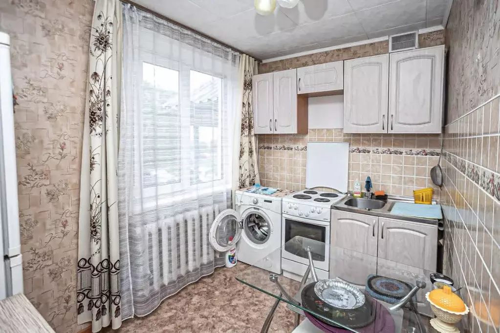 3-к кв. Новосибирская область, Искитим Южный мкр, 1Б (58.5 м) - Фото 0