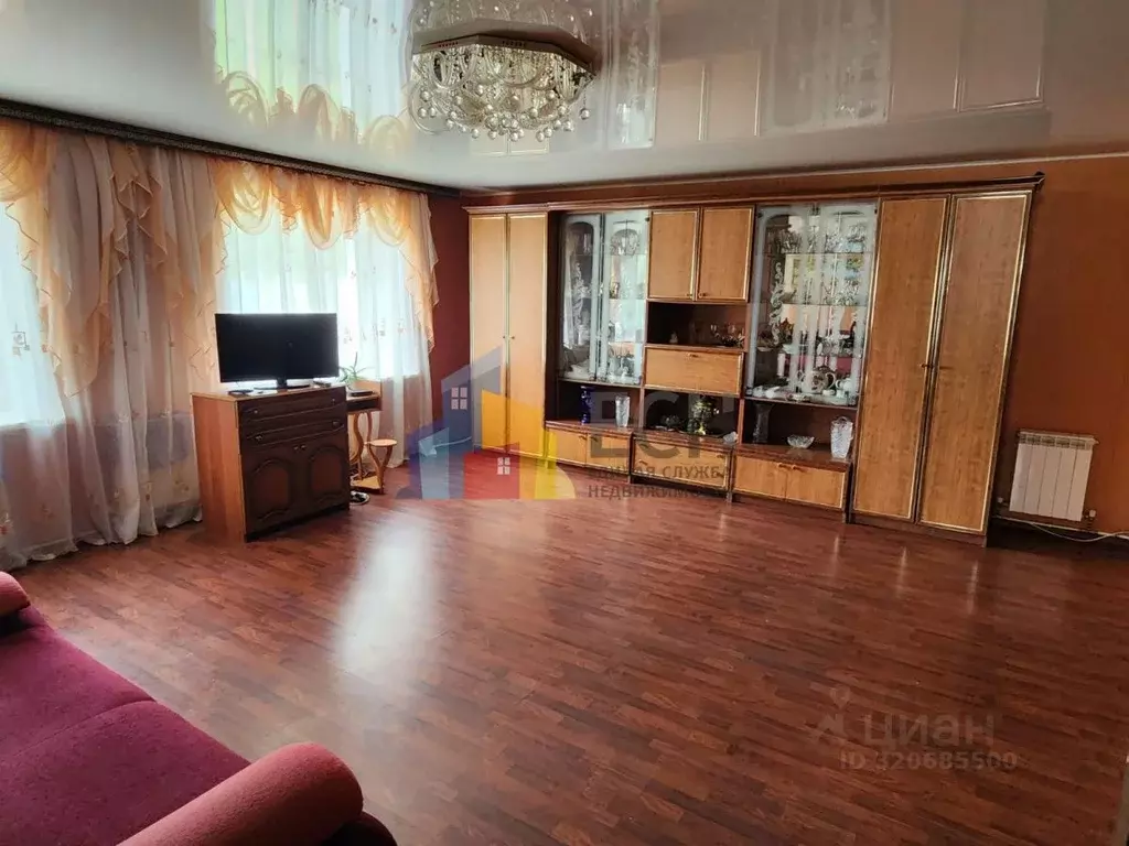 Дом в Тульская область, Венев Революционная ул., 8Б (94 м) - Фото 1