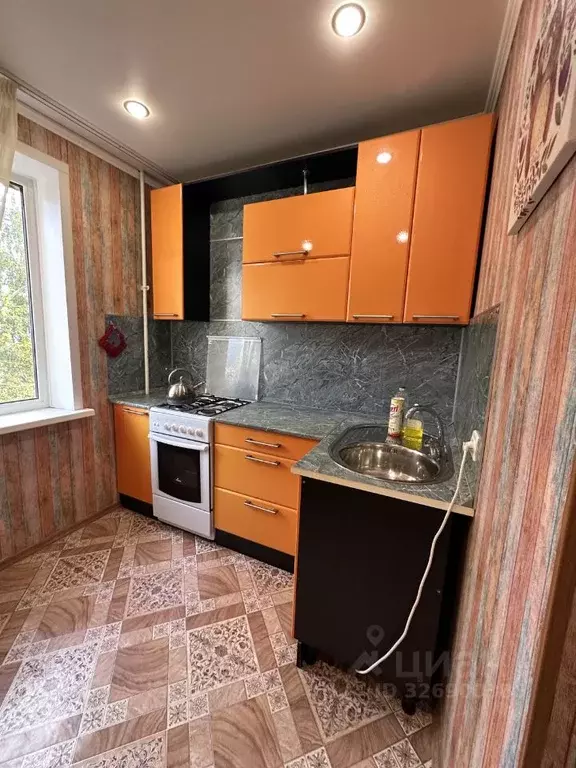 1-к кв. Татарстан, Казань ул. Адоратского, 34 (33.2 м) - Фото 2