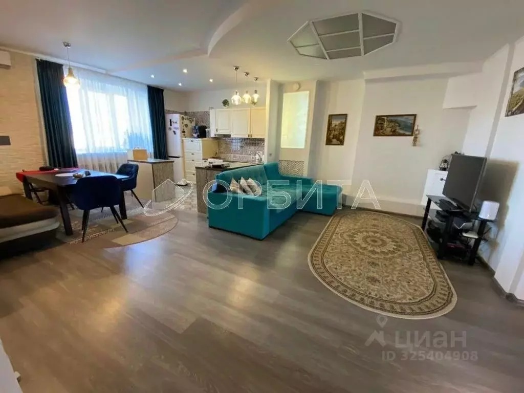 2-к кв. Тюменская область, Тюмень ул. Московский Тракт, 179к1 (85.5 м) - Фото 0