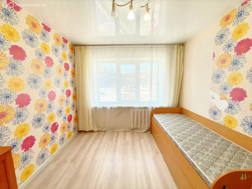 2-комнатная квартира: Артём, улица Ворошилова, 23 (52 м) - Фото 1