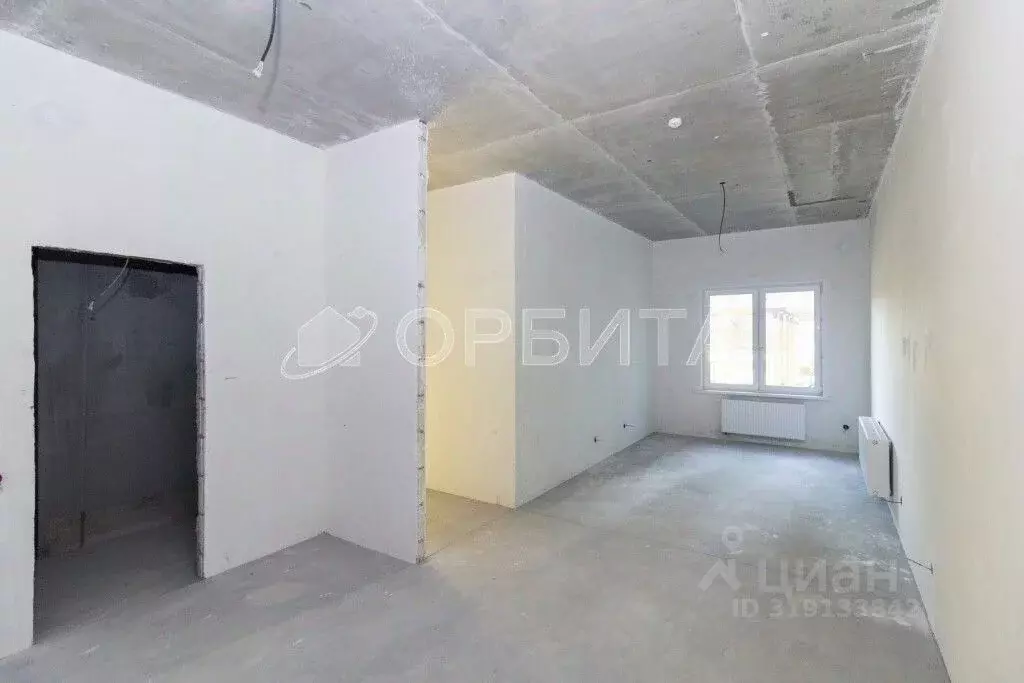 2-к кв. Тюменская область, Тюмень ул. Фармана Салманова, 16 (79.3 м) - Фото 0