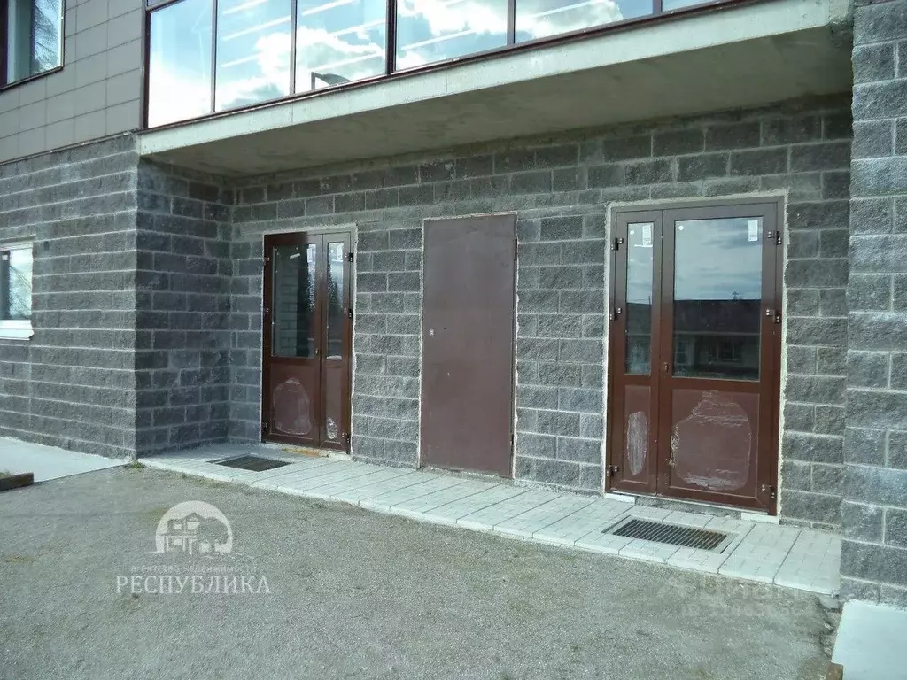 Помещение свободного назначения в Карелия, Костомукша ул. Калевала, 52 ... - Фото 1