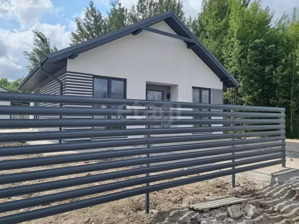 Дом в Калининградская область, Гурьевский муниципальный округ, посёлок ... - Фото 1