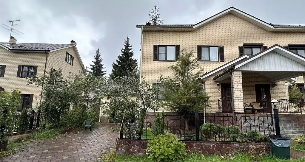 Таунхаус в Московская область, Химки городской округ, д. Елино, Елино ... - Фото 1