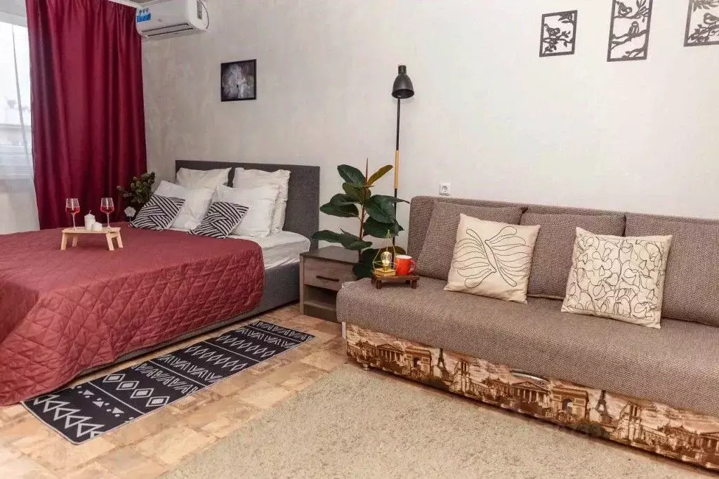 1-к кв. Самарская область, Сызрань Астраханская ул., 15А (36.0 м) - Фото 1