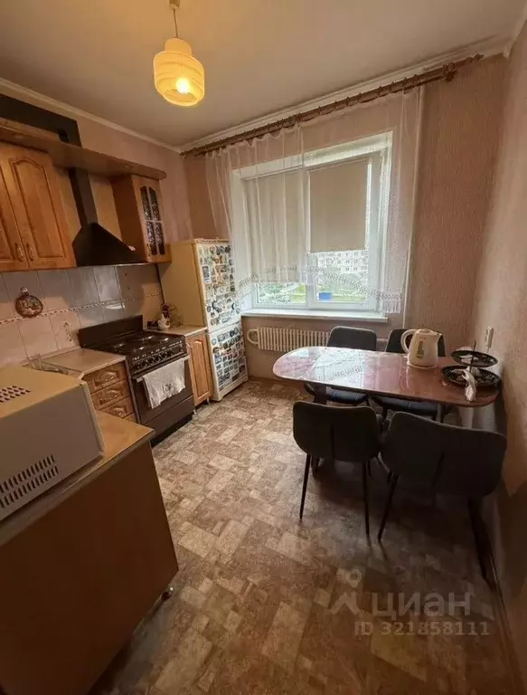 2-к кв. Белгородская область, Старый Оскол Восточный мкр, 1Ак1 (54.0 ... - Фото 0