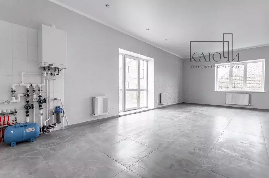 Дом в Челябинская область, с. Агаповка ул. Степная (100 м) - Фото 1